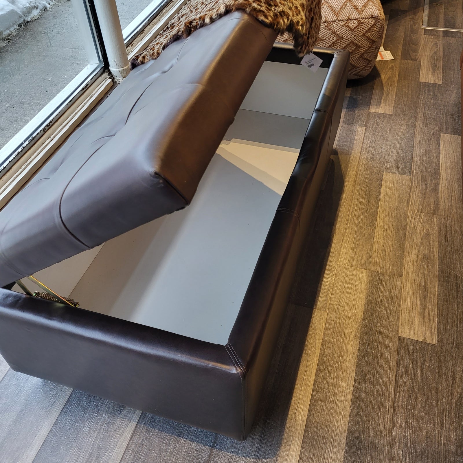 Artimis Leather Storage Ottoman (1 in stock)