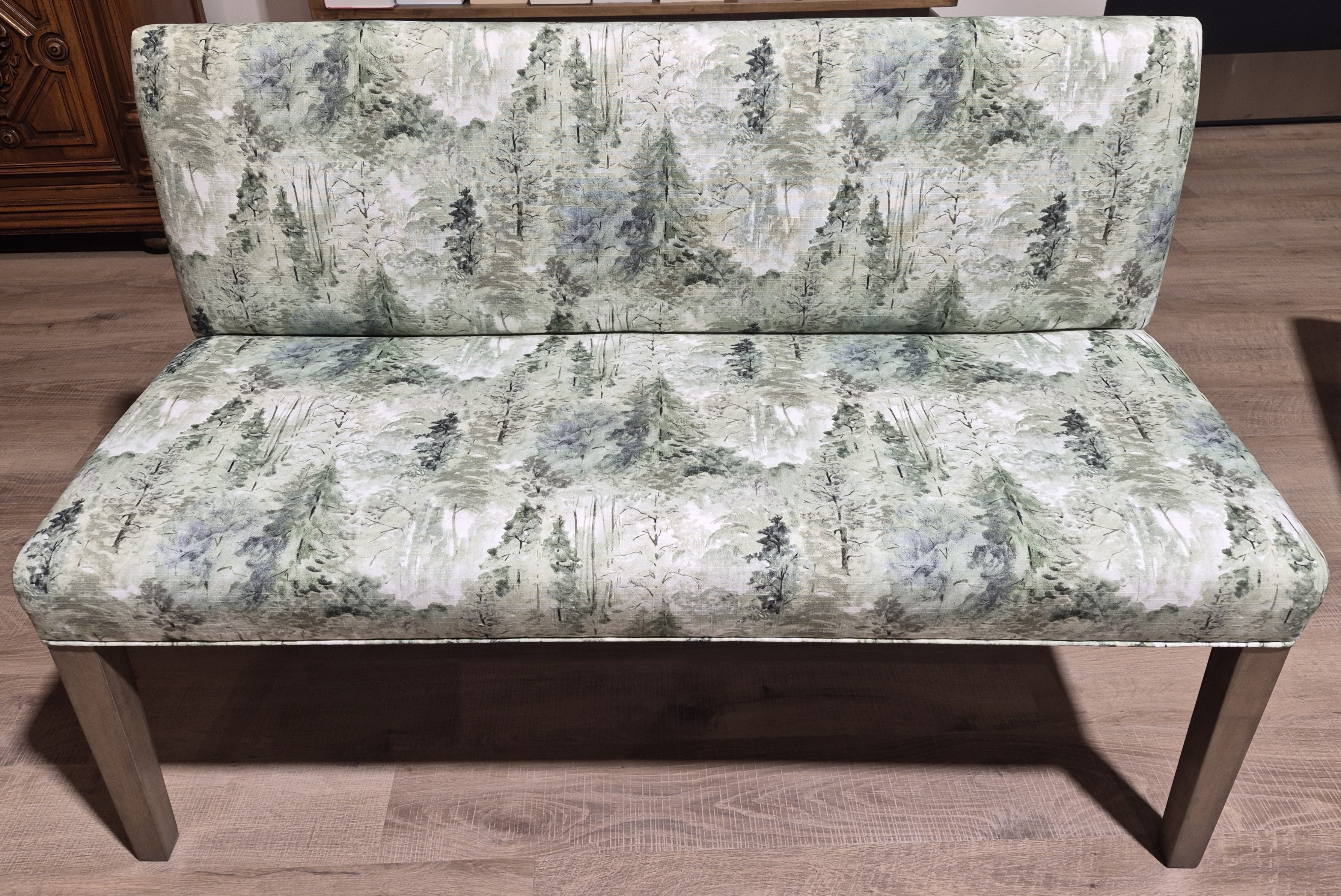 Ava Banquette (1 in stock)