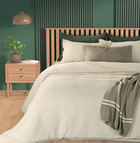 Barbara King Cream Textured Velour Quilt  (1in stock)