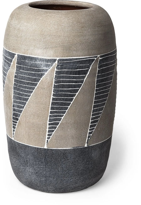 Cove Large Vase  (2 in stock)