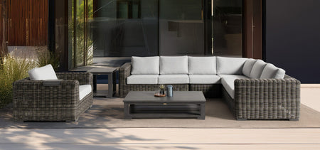 Luxury Outdoor 4 Piece Sectional Cubo (1 in stock) 50% off