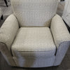 Casual Retreat Swivel Chair Diaz (2 in stock)