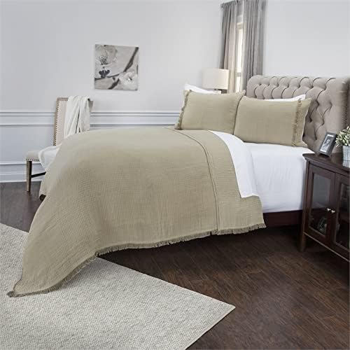 Quilt Windsor Queen Natural Stonewash 3 piece set (1 set in stock)