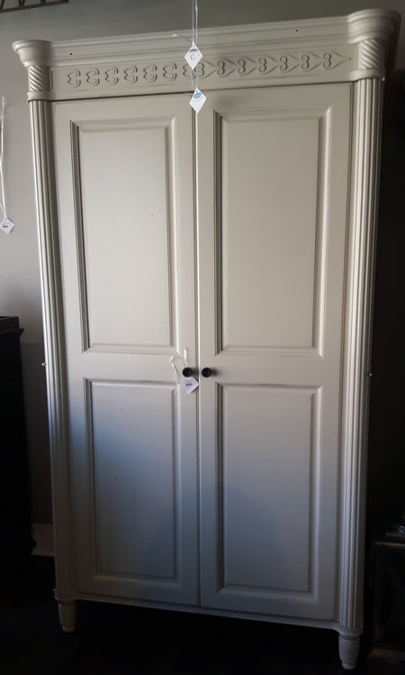 Armoire Architect Collection