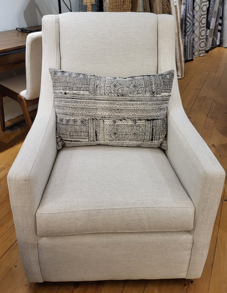 Hursting Swivel Chair