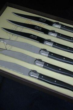 Laguiole Black Steak Knives set of 6 (1 in stock)