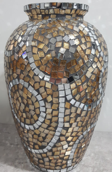 Mosaic glass vase Medium (2 in stock)