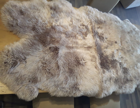 Real Sheepskin Taupe Color Quattro Size (1 in stock)