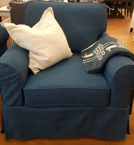 Veranda Slipcover Club Chair Yates Denim  Every Day Opportunity Buy